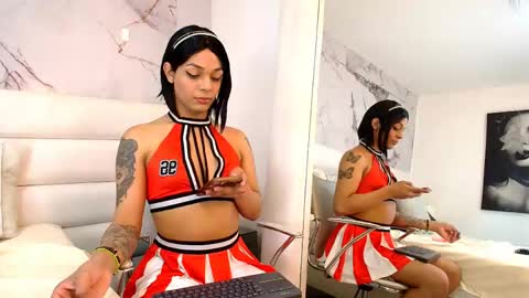 emily lady20  Independient modelIndependiente online show from May 11, 12:10 pm
