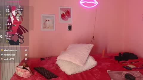 Emily online show from April 30, 11:31 pm