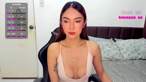 SweetGirlEmma online show from October 9, 10:38 am