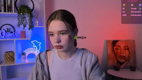 your dream online show from October 9, 7:15 pm