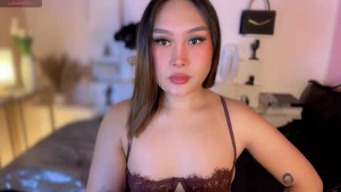 Queen Eva Mazikeen online show from March 2, 8:49 pm