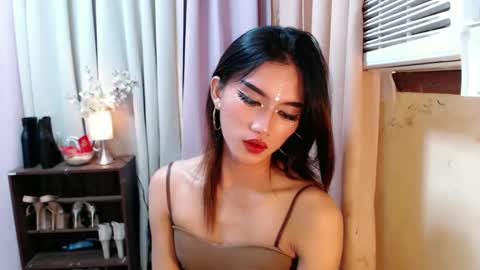 Hi Im Genny online show from December 25, 7:03 am