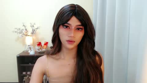 Hi Im Genny online show from January 28, 9:19 pm