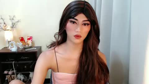 Hi Im Genny online show from February 5, 10:55 pm