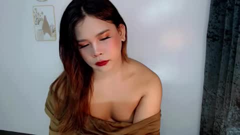 Jasmine online show from February 18, 11:12 pm