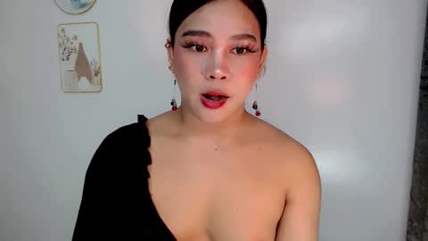 Jasmine online show from April 17, 11:06 pm