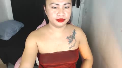 Angel online show from April 10, 9:15 am