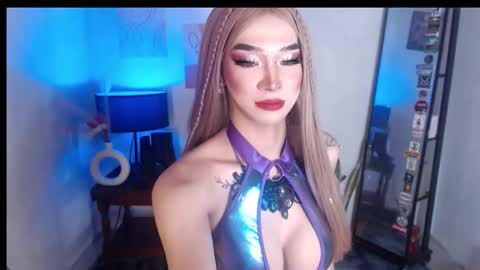 foxy_goddess online show from September 30, 1:16 am