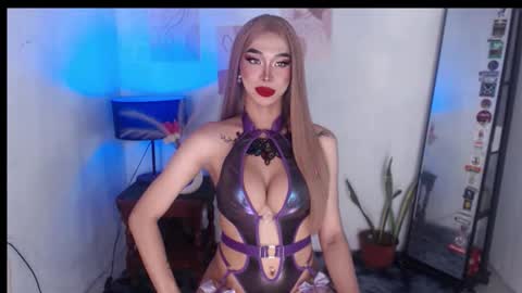 foxy_goddess online show from October 15, 1:27 am