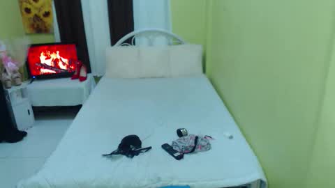 Freakyzae online show from September 22, 2:39 am