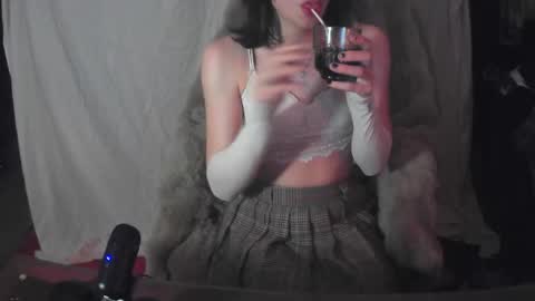 frostyboi20 online show from November 8, 5:13 pm