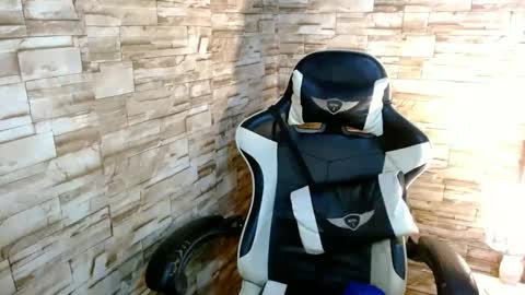 Snapshot of fujiko_13 chatting on December 21, 3:03 am Japanese x Filipina online show from December 21, 3:03 am