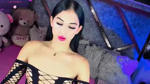 Snapshot of gia21xxx chatting on September 10, 5:17 am Gia Ferrara online show from September 10, 5:17 am