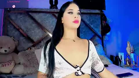 Gia Ferrara online show from November 1, 2:42 am