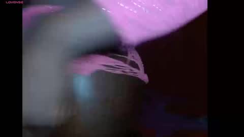 gigihadig239 online show from September 11, 5:15 am