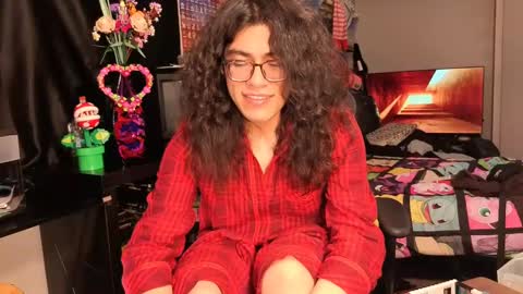 glaceon9 online show from February 28, 4:20 pm