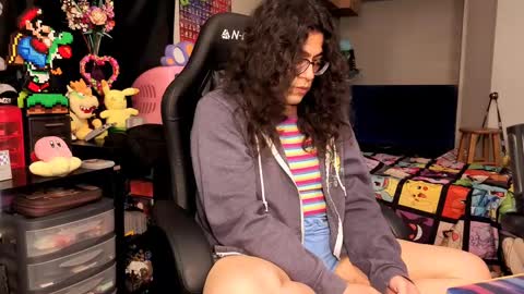 glaceon9 online show from September 22, 5:18 pm