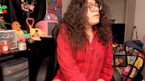 glaceon9 online show from October 7, 6:31 pm