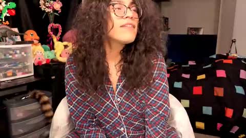 glaceon9 online show from October 9, 10:00 pm