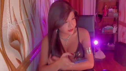 Barbie Brown online show from September 26, 5:48 am