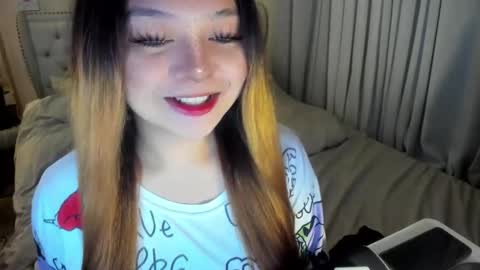 Amanda rose online show from December 19, 12:10 pm