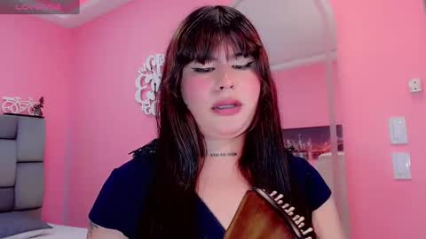 Snapshot of gwengreyy chatting on September 29, 11:26 pm gwen online show from September 29, 11:26 pm