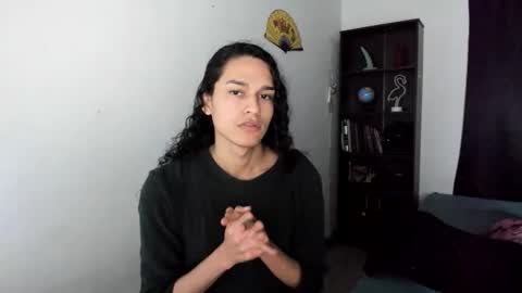 helena_spellman online show from April 14, 2:38 am