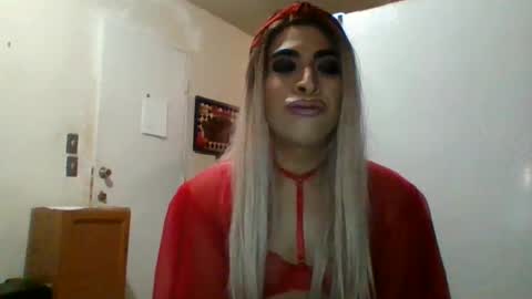 hihheelstranny online show from September 13, 10:21 am