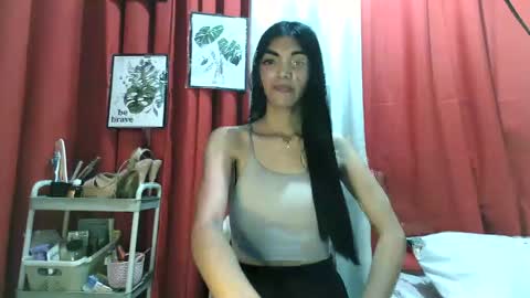 hot_keysha online show from February 11, 7:27 am