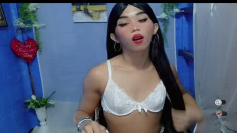 Khianna online show from March 22, 11:09 pm