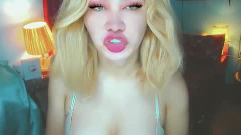 T A N Y A online show from February 17, 1:04 am