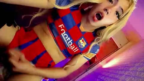 hotfucking_queen1111 online show from April 4, 1:20 pm