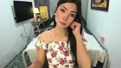 SHERLENE   BLACKWELL online show from February 27, 7:14 am