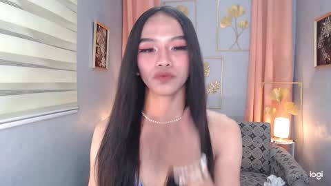 hottranelixxx online show from January 21, 11:18 am
