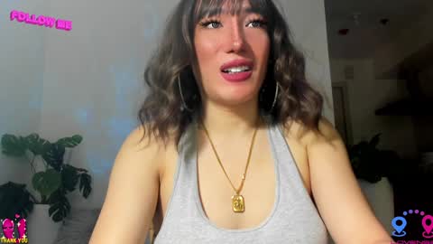 crishinahotty online show from January 29, 6:01 am