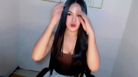 Yhanie online show from July 29, 8:35 am