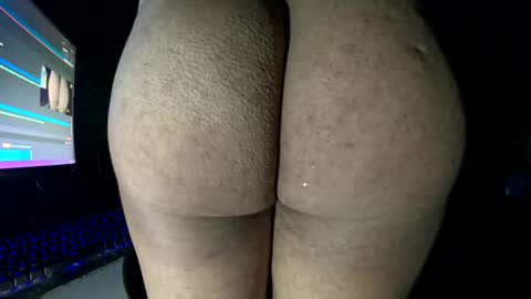 Snapshot of hugo_brazil chatting on October 6, 8:25 am hugo_brazil online show from October 6, 8:25 am