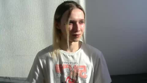 Jade online show from March 31, 12:51 pm