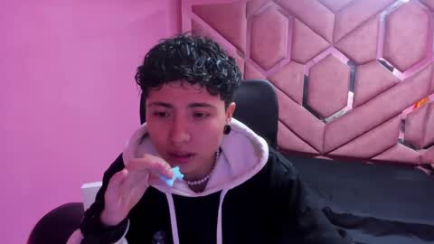 mathias online show from January 17, 2:29 am