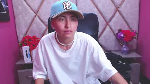 mathias online show from February 8, 4:03 am