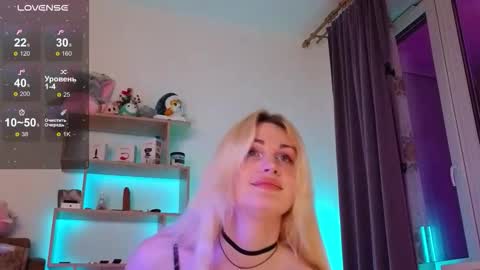  Dina  Help me reach 100 likes  online show from February 25, 9:08 pm