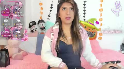 Isabella Coronado online show from October 30, 12:15 pm