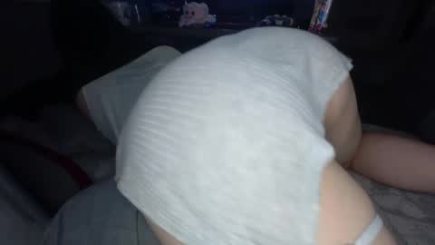 ishtarea online show from April 3, 11:03 pm