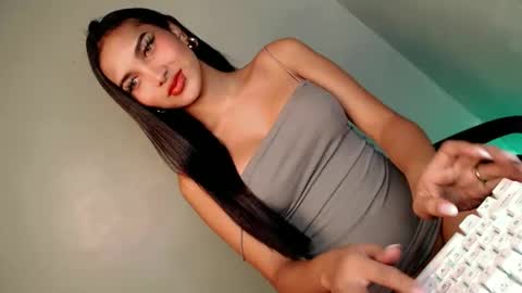 Bella online show from January 6, 4:36 am