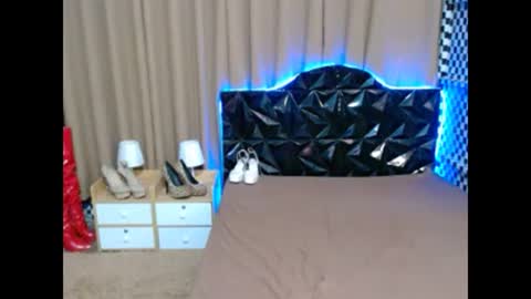 ivone_twinkle online show from March 26, 4:16 am