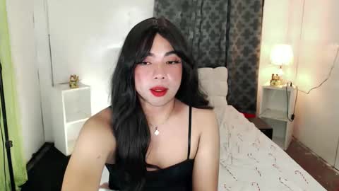 ivory_delight online show from February 1, 7:45 pm