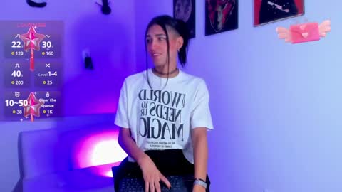 Jade Benett online show from December 13, 3:49 am