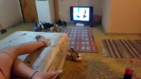 jennieheels19 online show from February 27, 7:01 am