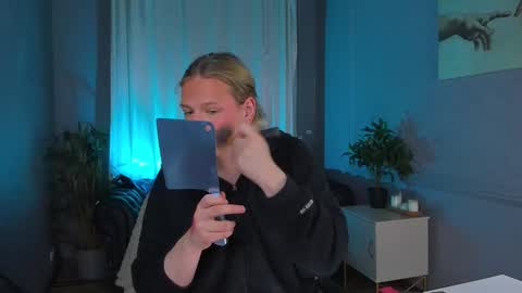 jes_solar online show from October 15, 3:12 pm