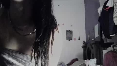 Jessica online show from December 5, 6:48 am